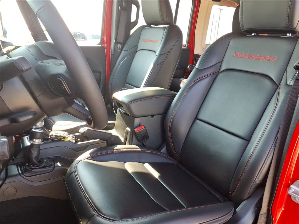 Used 2026 Jeep Wrangler Unlimited Rubicon w/ Safety Group AWD/4WD image 24