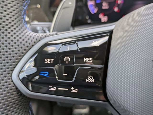 New 2026 Volkswagen Golf 2.0T image 28