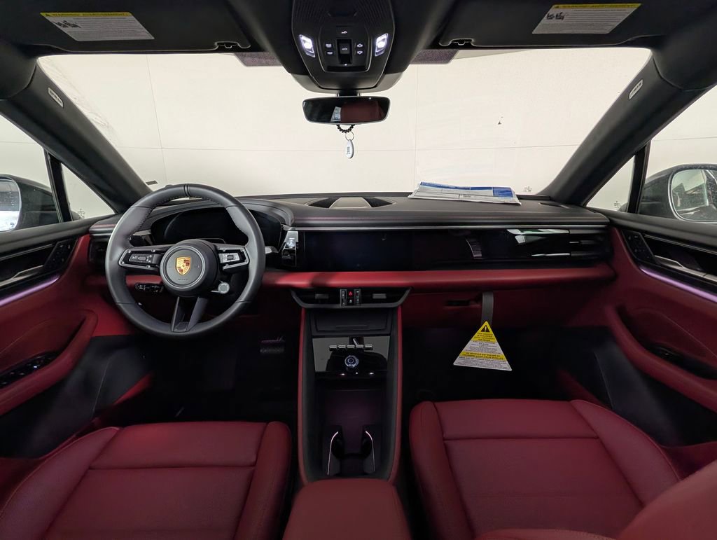 New 2026 Porsche Macan 4 Electric AWD/4WD image 21