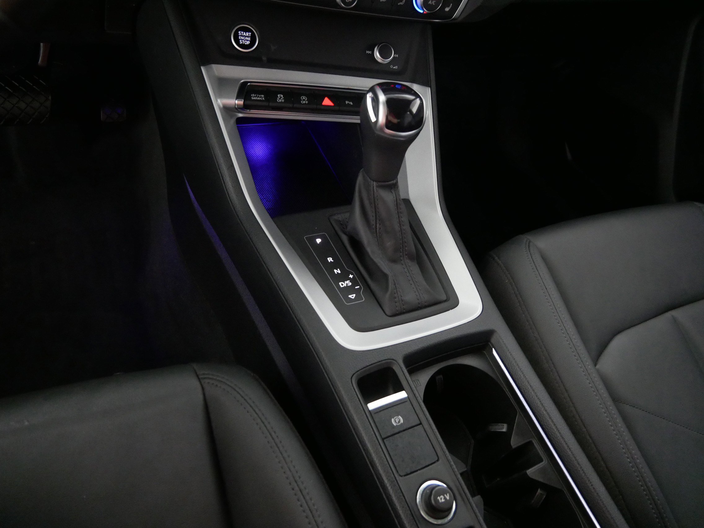 Used 2022 Audi Q3 2.0T Premium Plus w/ Premium Plus Package image 24