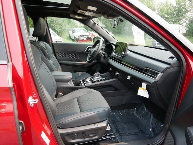 Used 2025 Mitsubishi Outlander SEL Black Edition AWD/4WD image 8