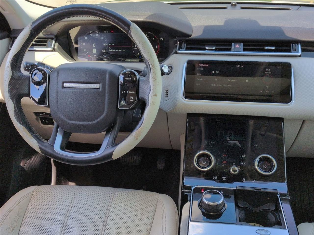 Used 2019 Land Rover Range Rover Velar S AWD/4WD image 31