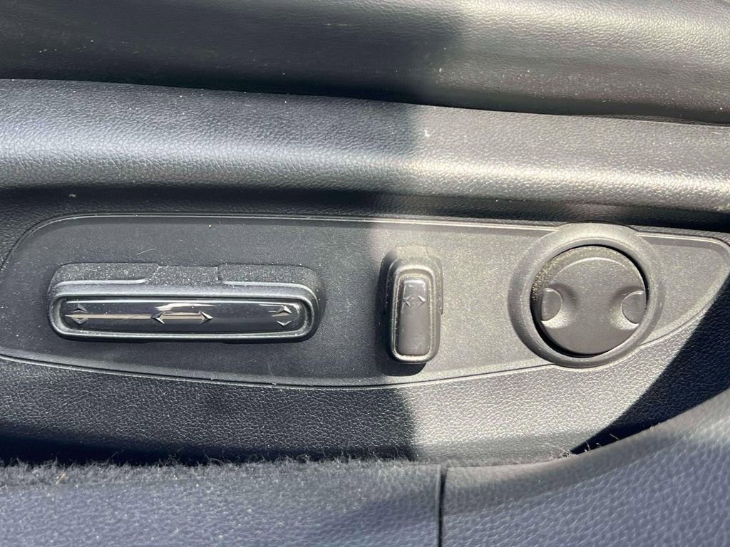 Used 2023 Honda Accord Sport image 15