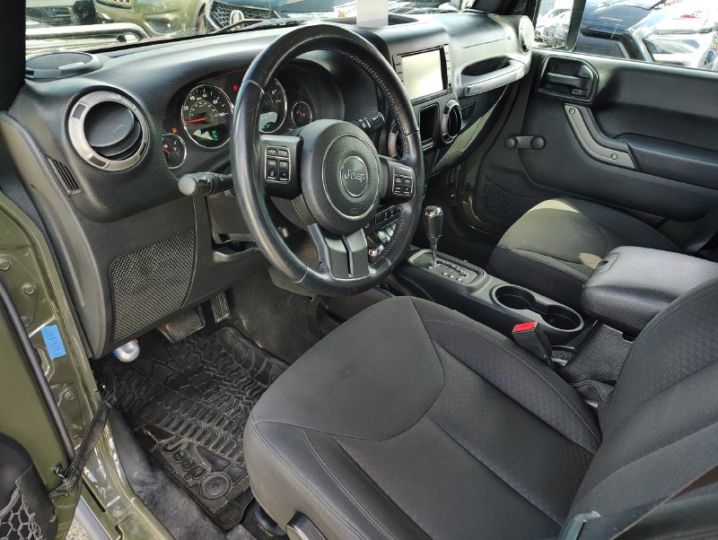 Used 2015 Jeep Wrangler Unlimited Sport AWD/4WD image 10