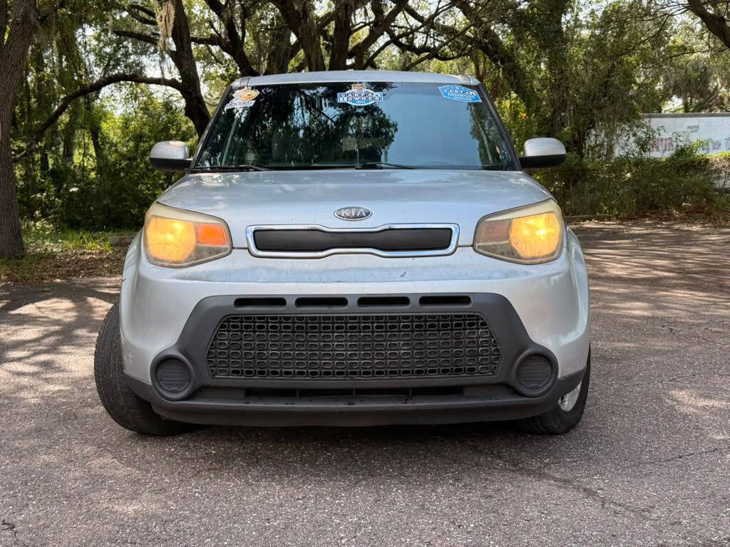 Used 2014 Kia Soul FWD image 2