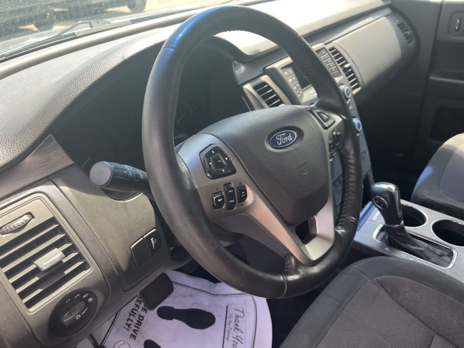 Used 2013 Ford Flex SE FWD image 24