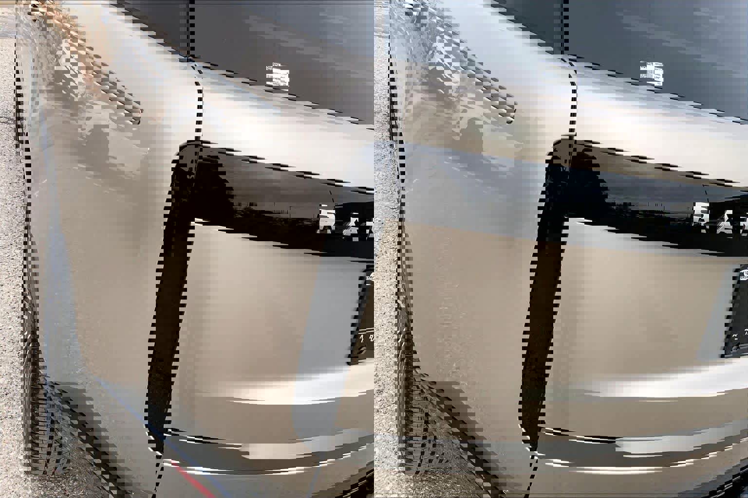 New 2025 Land Rover Range Rover SE image 14