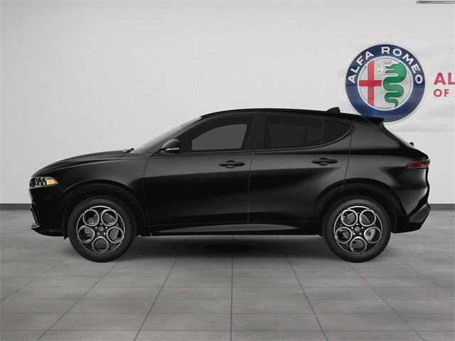 New 2025 Alfa Romeo Tonale image 3