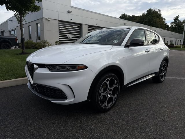 Used 2024 Alfa Romeo Tonale Ti w/ Active Assist Package AWD/4WD image 4