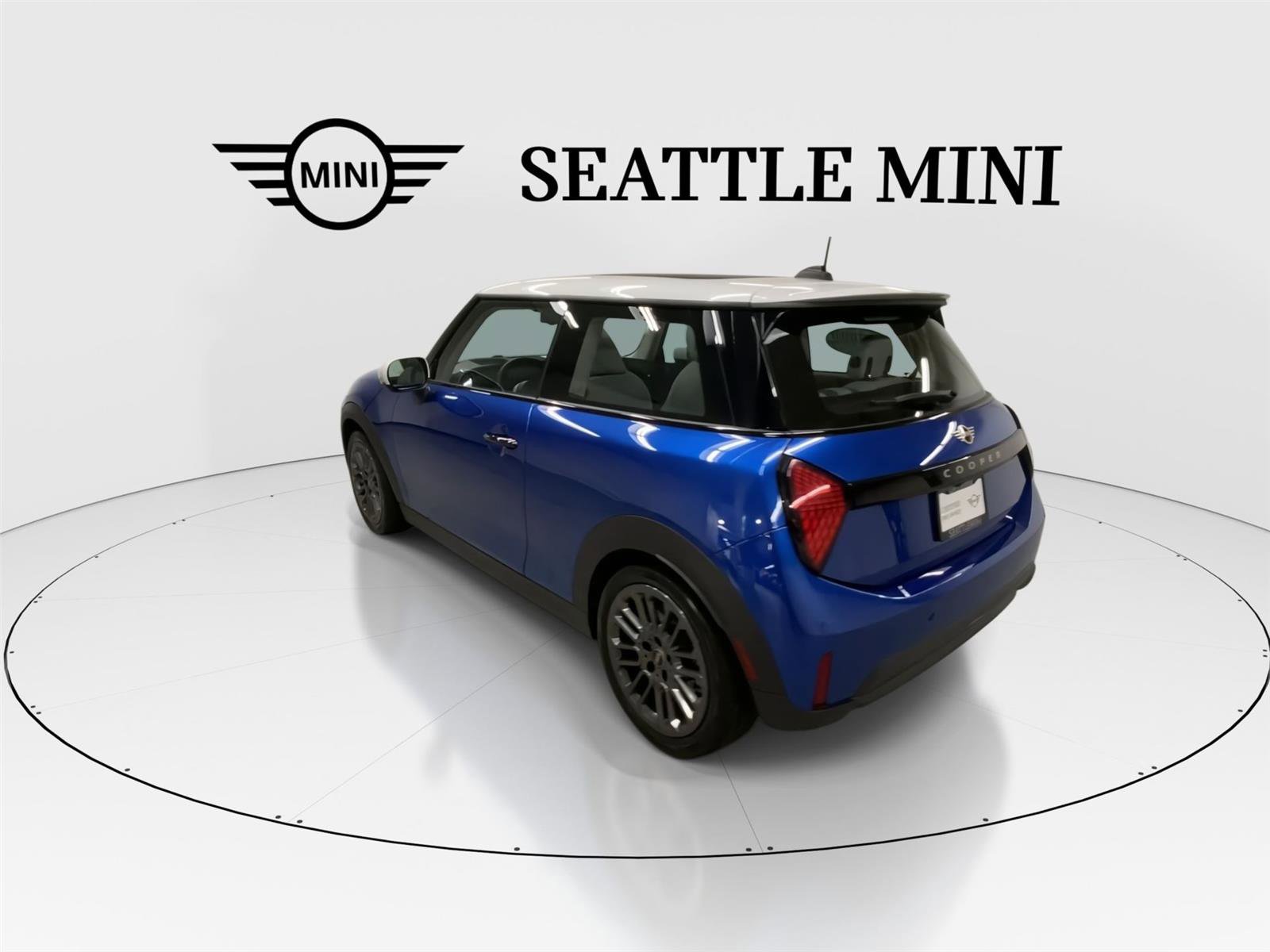 Certified 2025 MINI Cooper S image 8