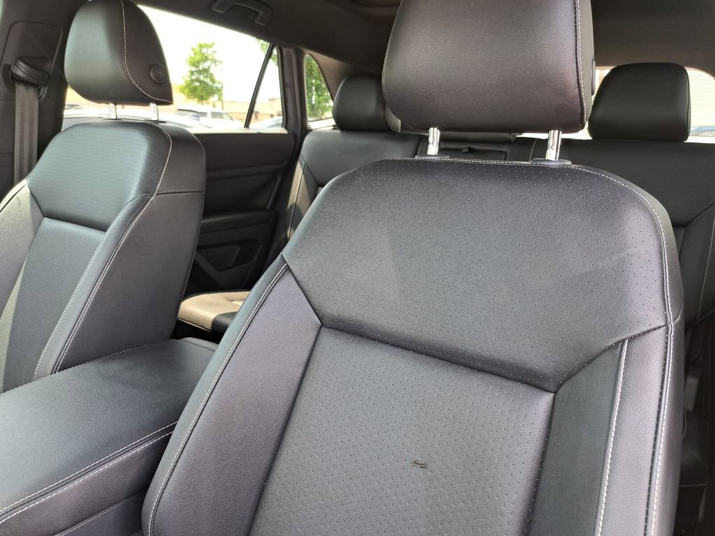 Used 2020 Volkswagen Atlas Cross Sport SEL R-Line FWD image 19
