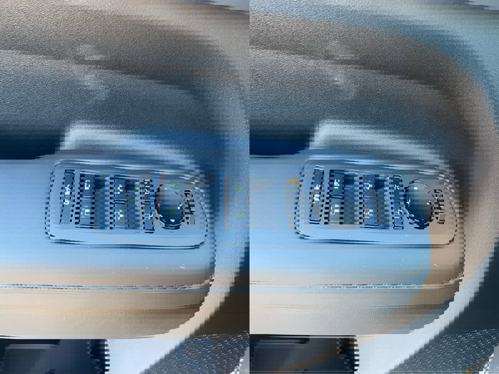 New 2026 Hyundai Santa Fe SEL image 2