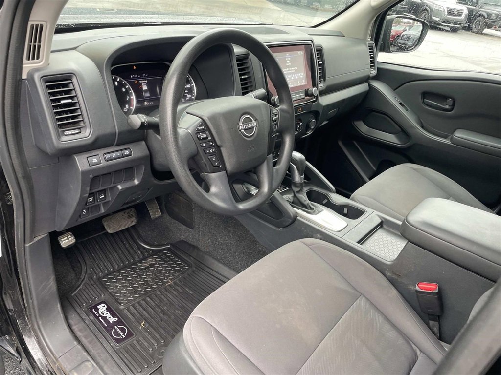 Certified 2022 Nissan Frontier S image 18