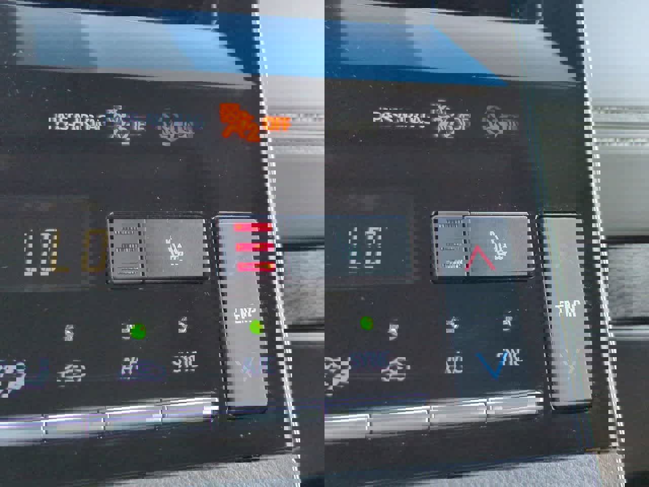 Certified 2021 Toyota Avalon XLE w/ Moonroof Package image 22