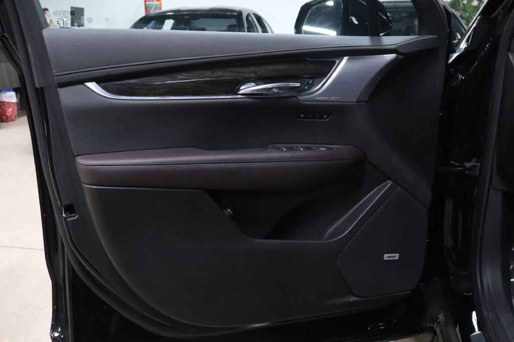 Used 2024 Cadillac XT6 Premium Luxury w/ LPO, Floor Liner Package image 10