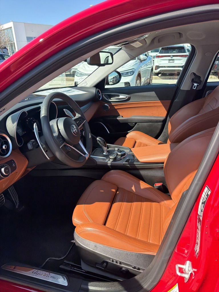 Used 2019 Alfa Romeo Giulia Ti Sport w/ Quick Order Package 22S Sport image 8