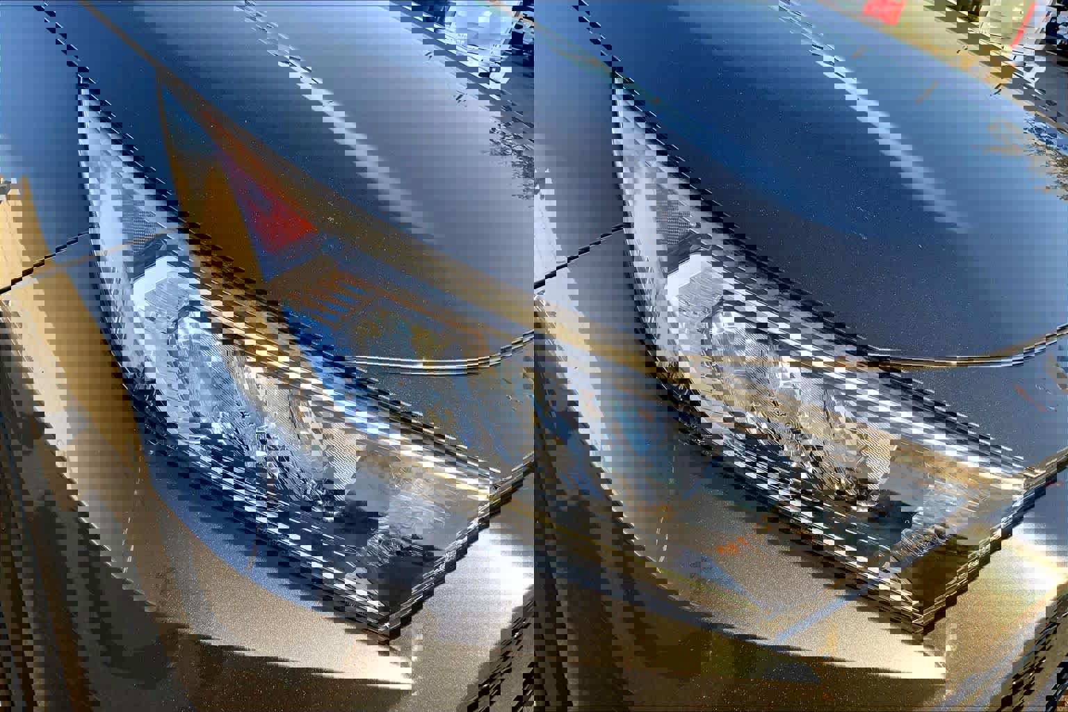 Used 2019 Toyota RAV4 XLE Premium image 21