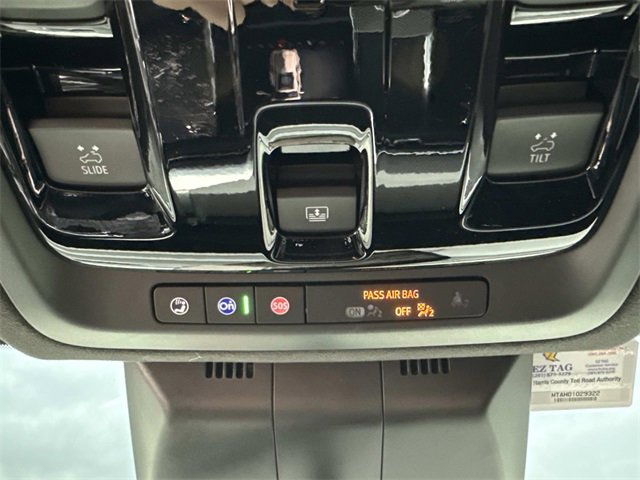 Certified 2025 Cadillac Escalade ESV V image 22