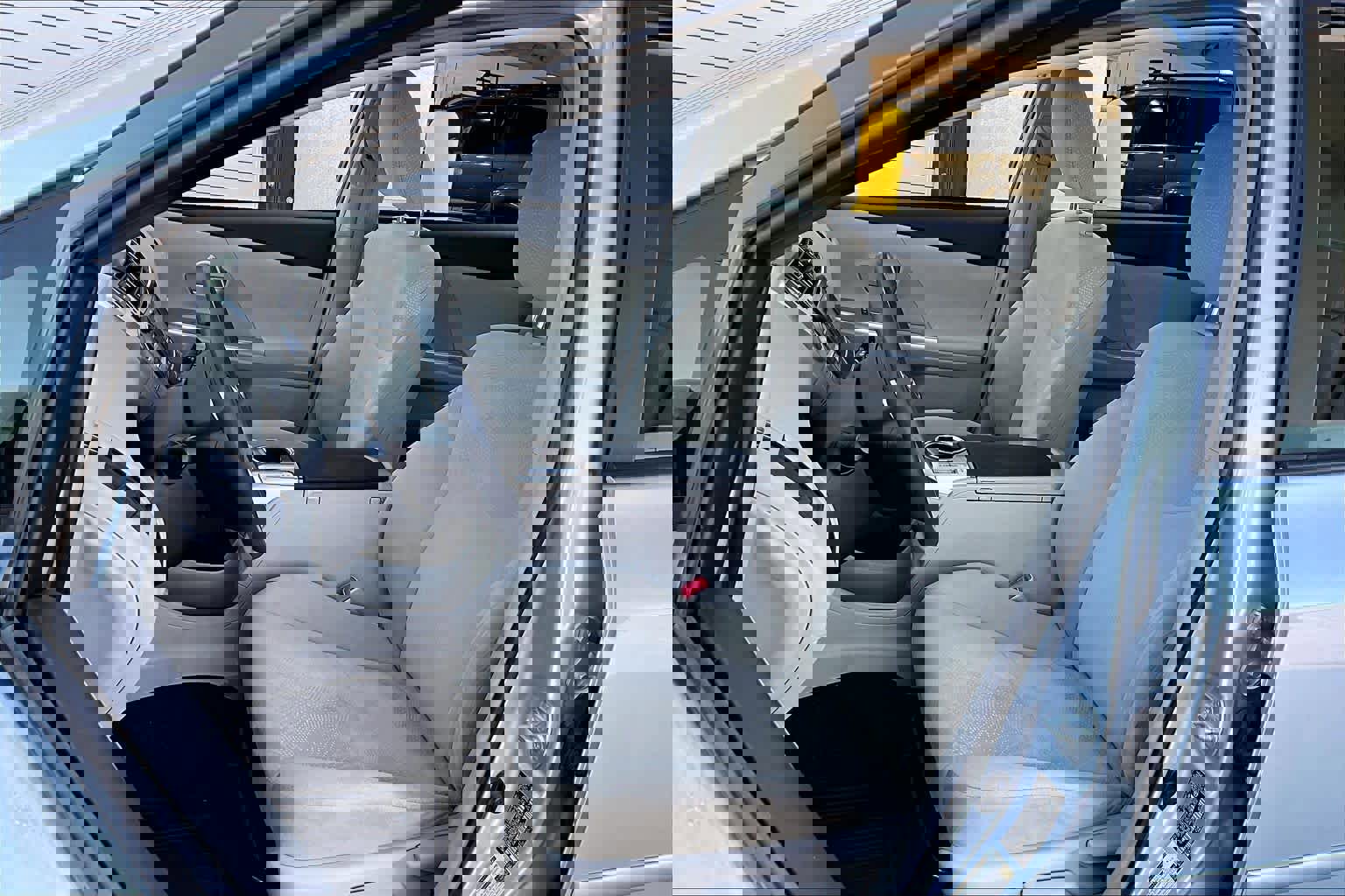 Used 2012 Toyota Prius V Two FWD image 7