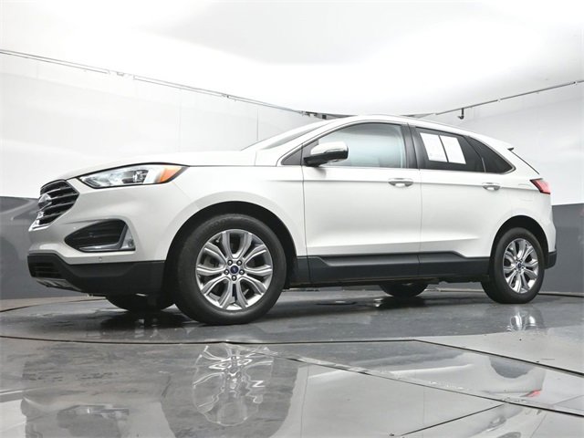 Used 2021 Ford Edge Titanium image 34