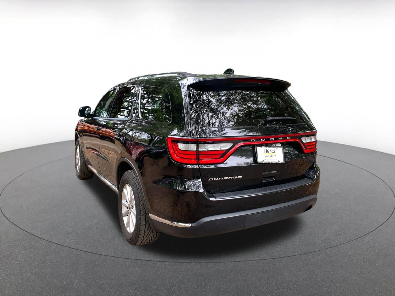 Used 2023 Dodge Durango SXT image 5