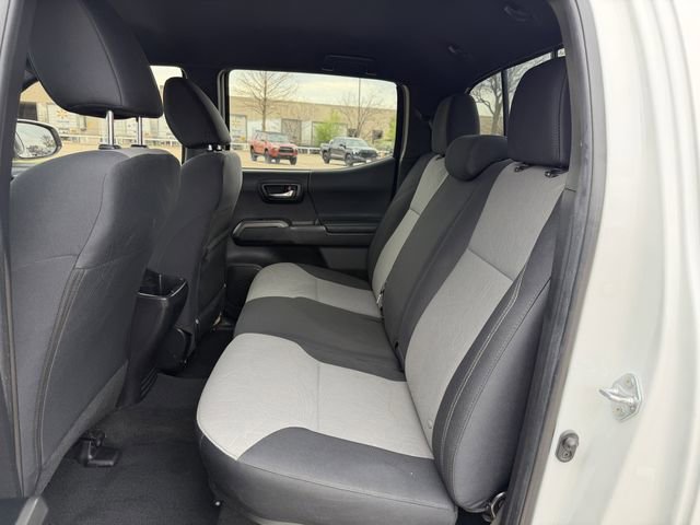 Certified 2023 Toyota Tacoma TRD Off-Road image 27