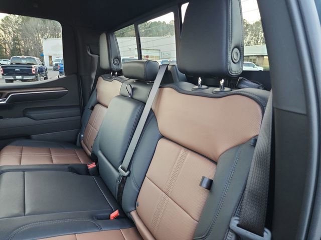 Used 2026 Chevrolet Silverado 1500 High Country image 34