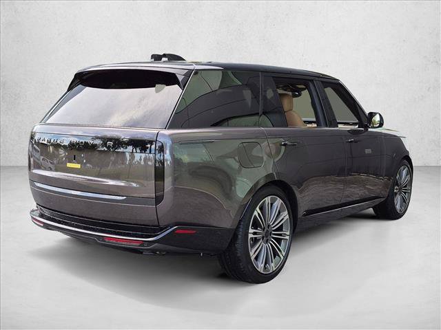 Used 2026 Land Rover Range Rover Long Wheelbase SE AWD/4WD image 5
