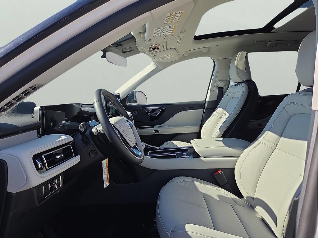 New 2026 Lincoln Aviator Reserve w/ Illumination Package AWD/4WD image 12