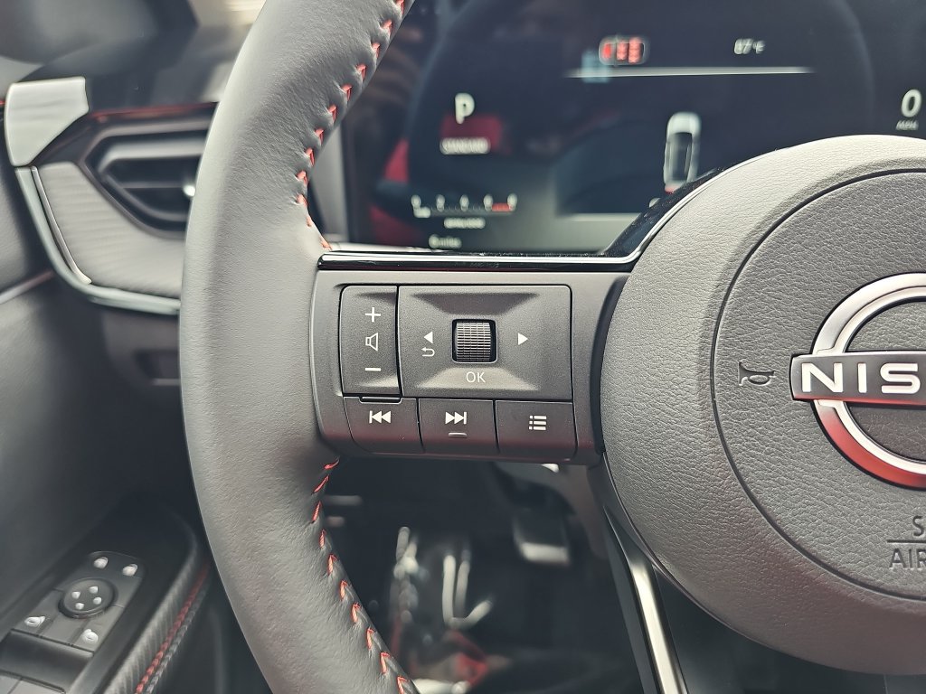 New 2027 Nissan Kicks SR w/ SR Premium Package FWD image 17