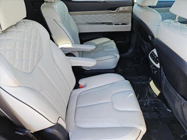Used 2022 Hyundai Palisade Calligraphy image 26