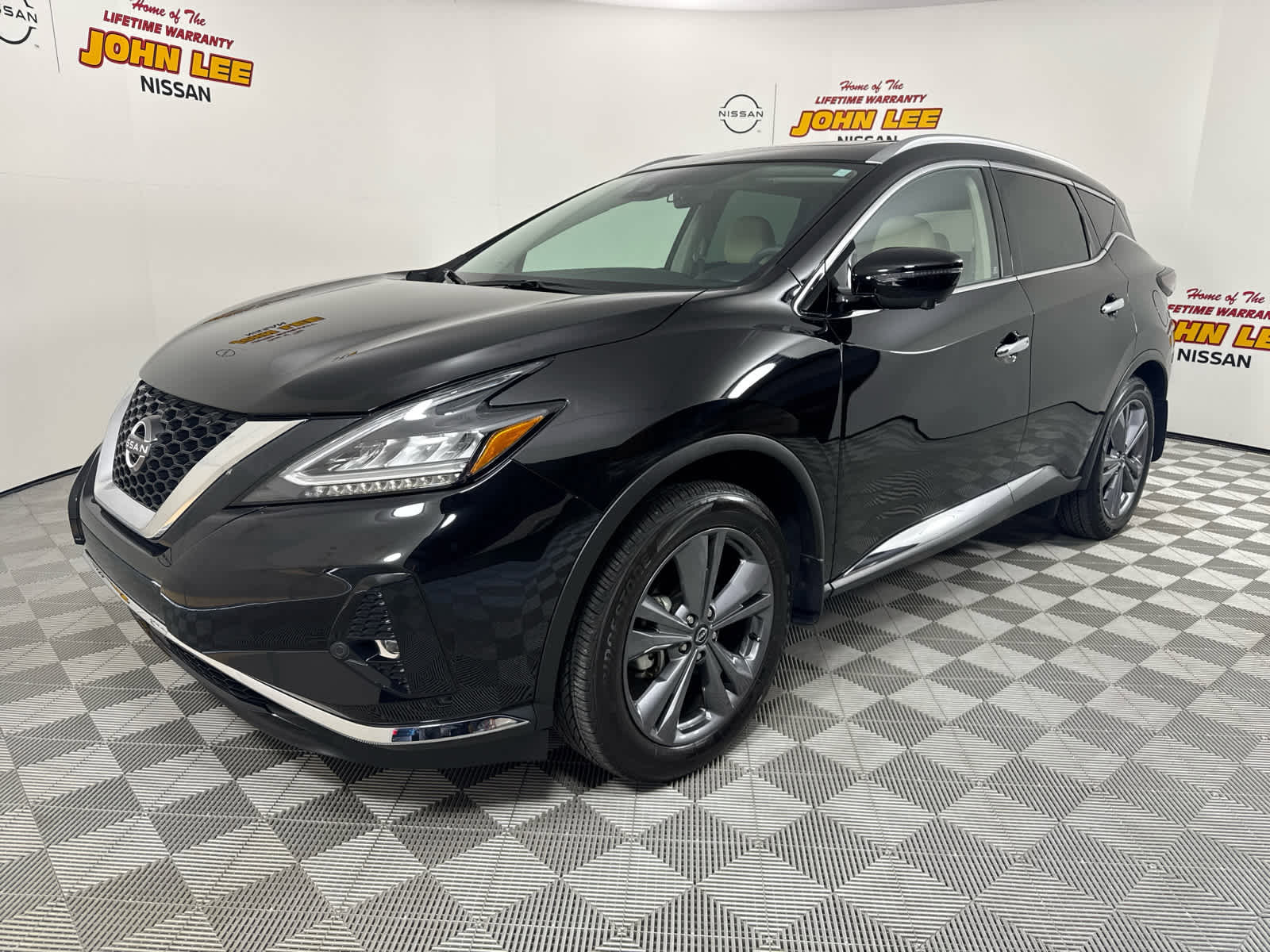 Used 2024 Nissan Murano Platinum w/ Cargo Package
