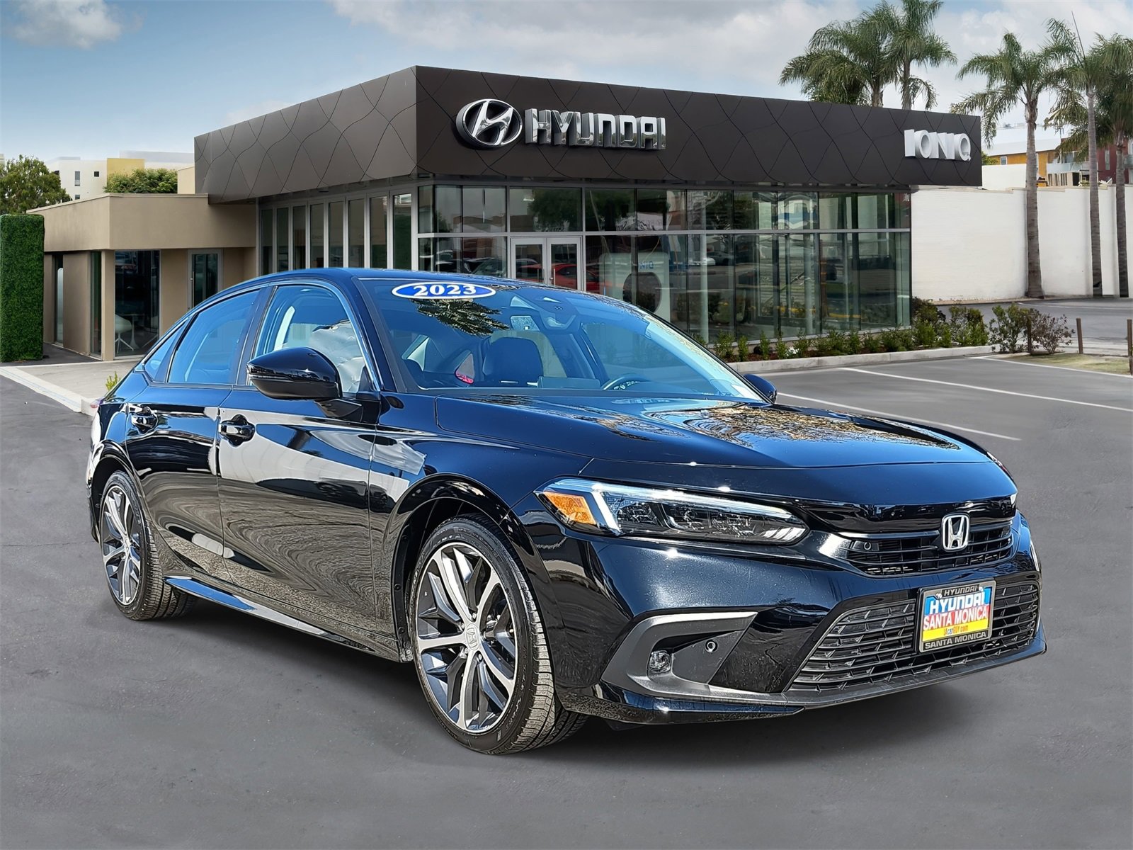 Used 2023 Honda Civic Touring image 1