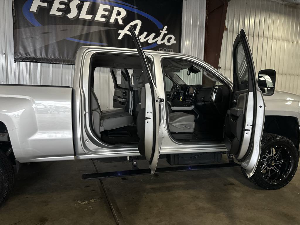 Used 2015 Chevrolet Silverado 2500 LTZ w/ Duramax Plus Package image 26