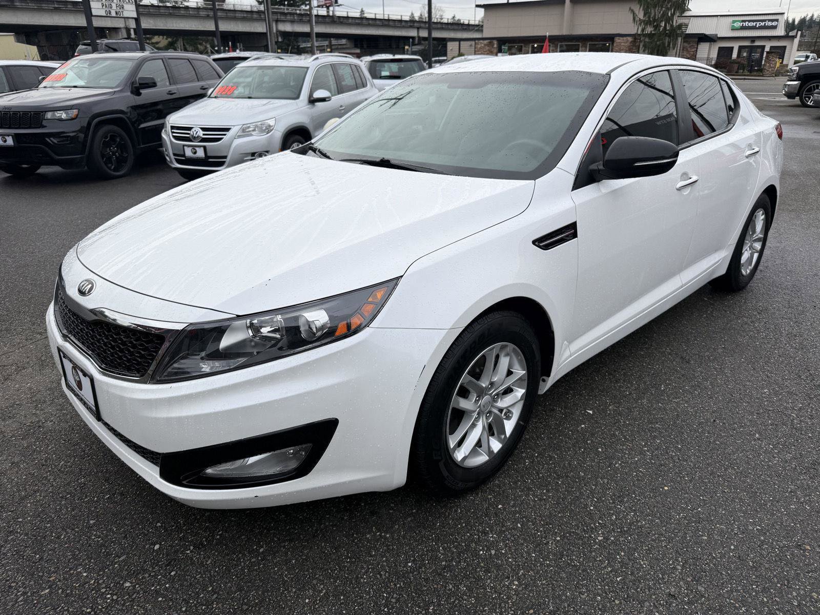 Used 2013 Kia Optima LX image 1