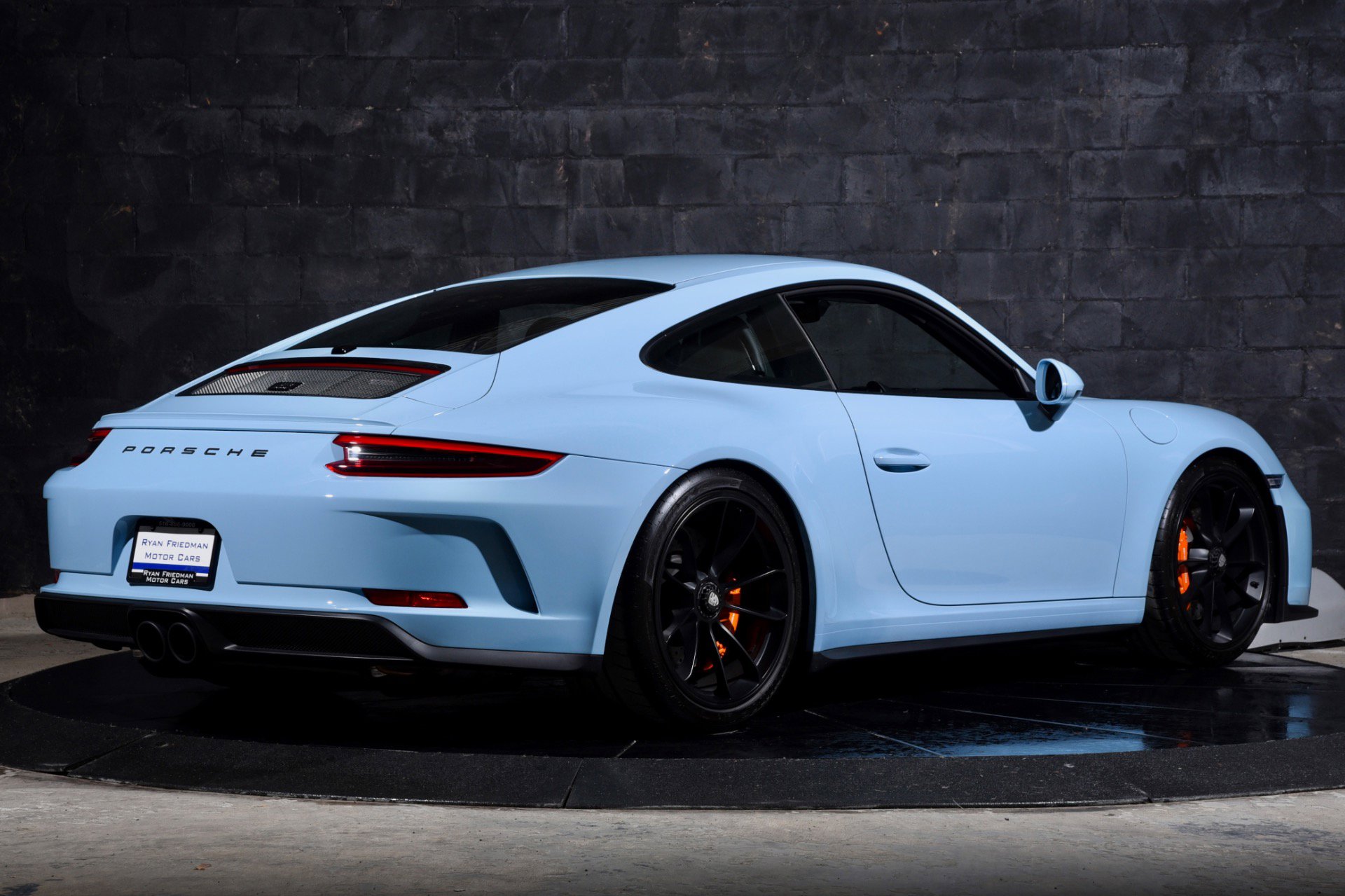 Used 2018 Porsche 911 GT3 image 3