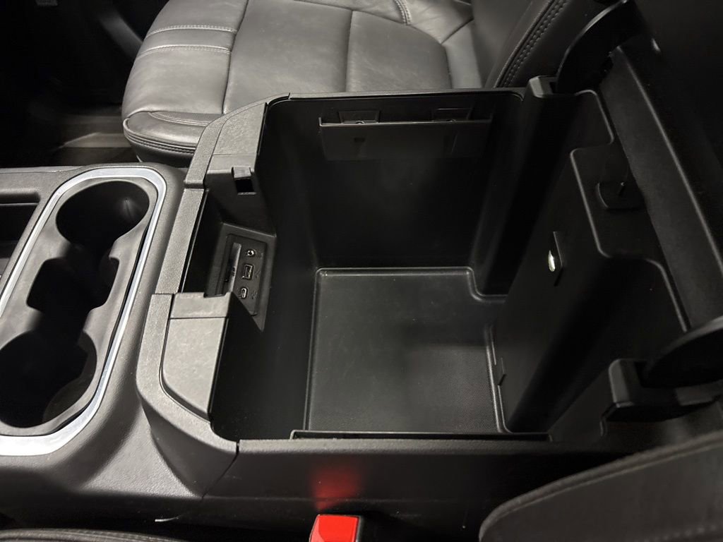 Used 2022 Chevrolet Silverado 3500 High Country w/ Z71 Off-Road Package AWD/4WD image 17