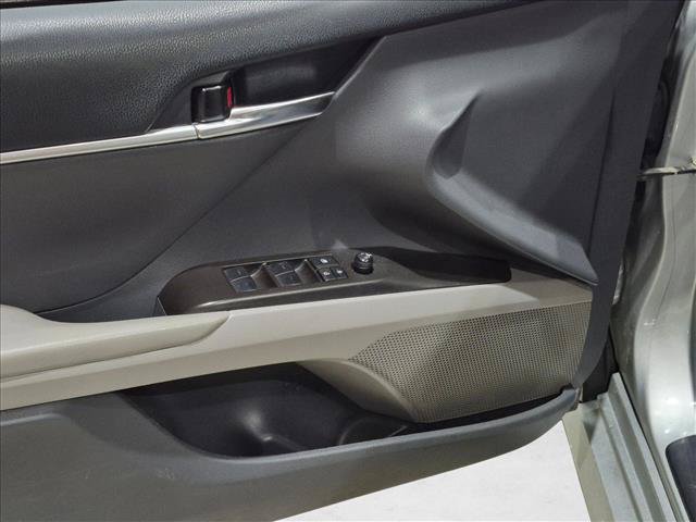 Used 2023 Toyota Camry LE FWD image 11