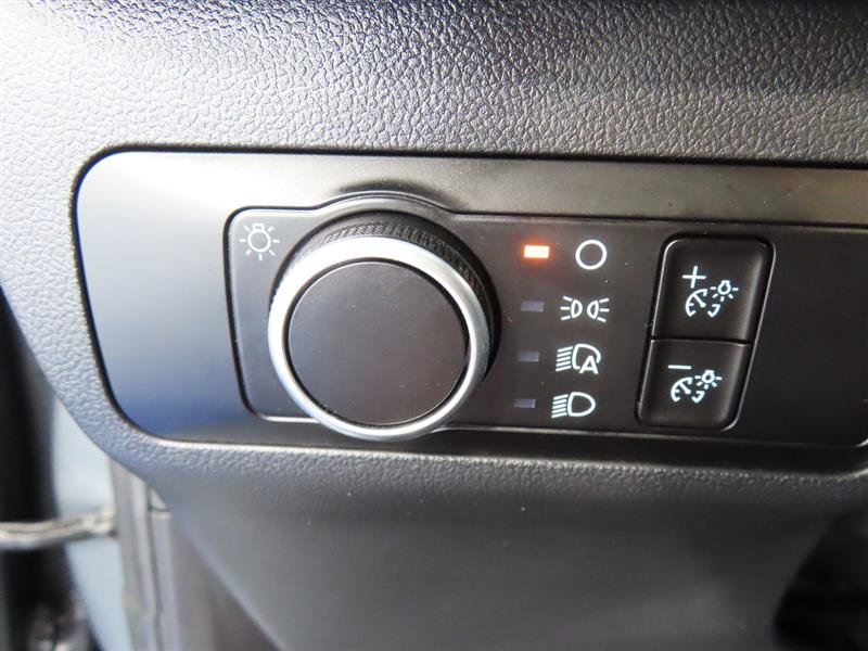 Used 2025 Ford Escape ST-Line FWD image 16