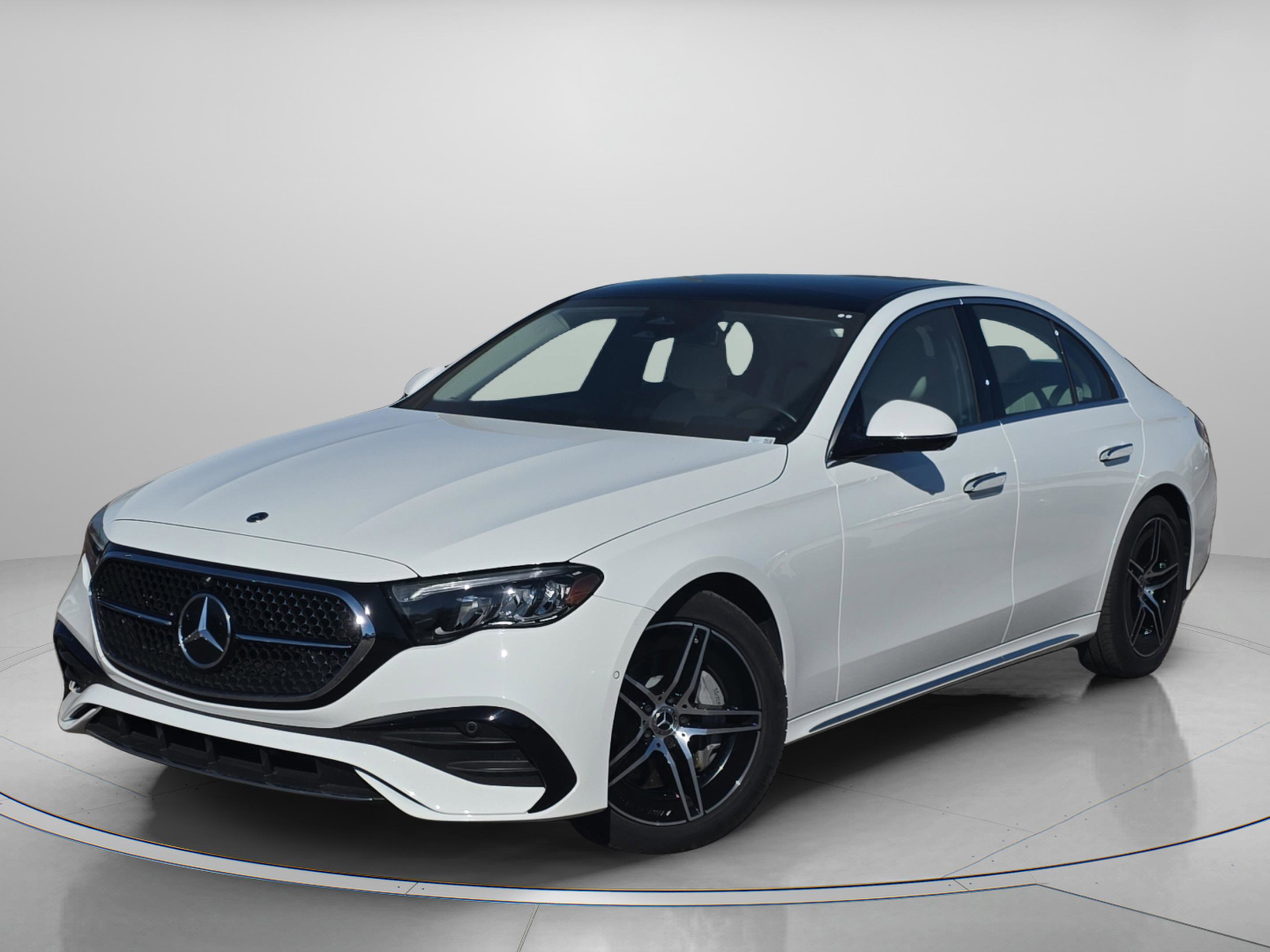 Used 2024 Mercedes-Benz E 450 4MATIC Sedan image 2