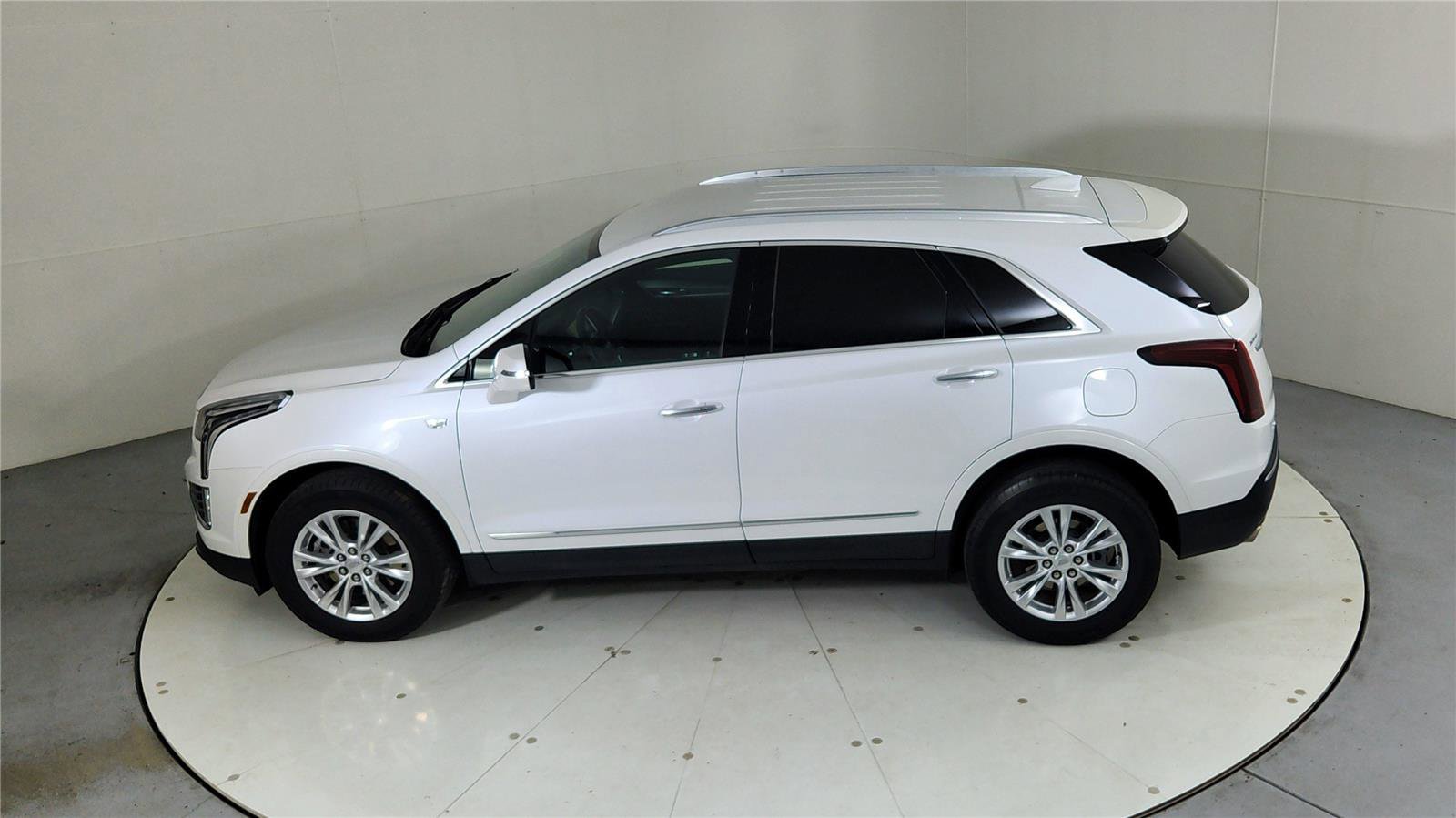 Used 2023 Cadillac XT5 Luxury image 41