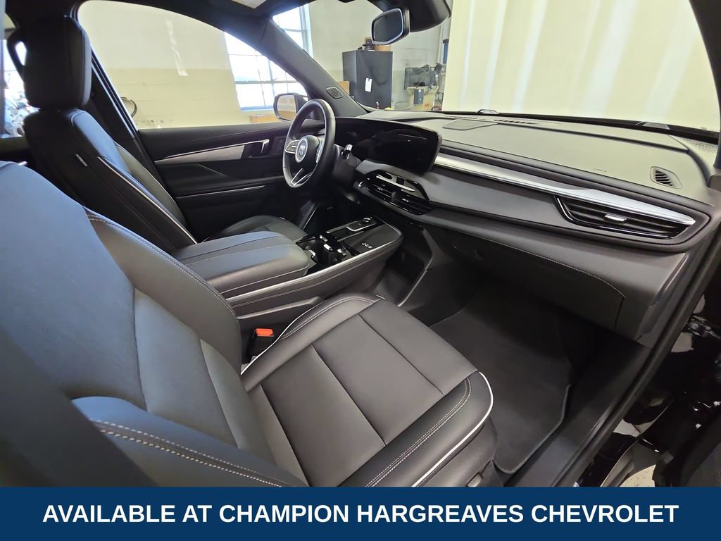 Used 2025 Buick Enclave Preferred w/ LPO, Floor Liner Package FWD image 37