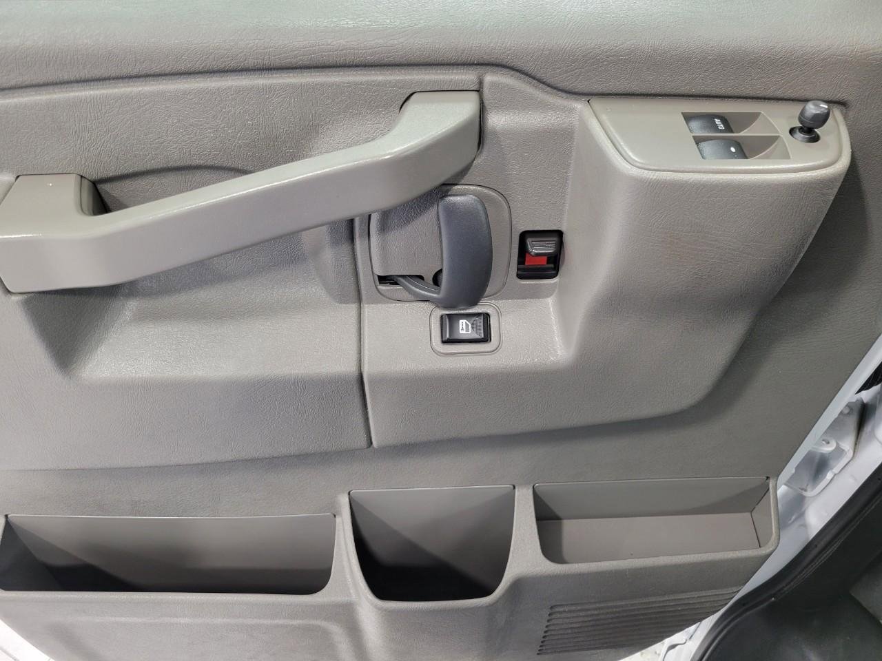 Used 2024 Chevrolet Express 2500 w/ Driver Convenience Package image 23