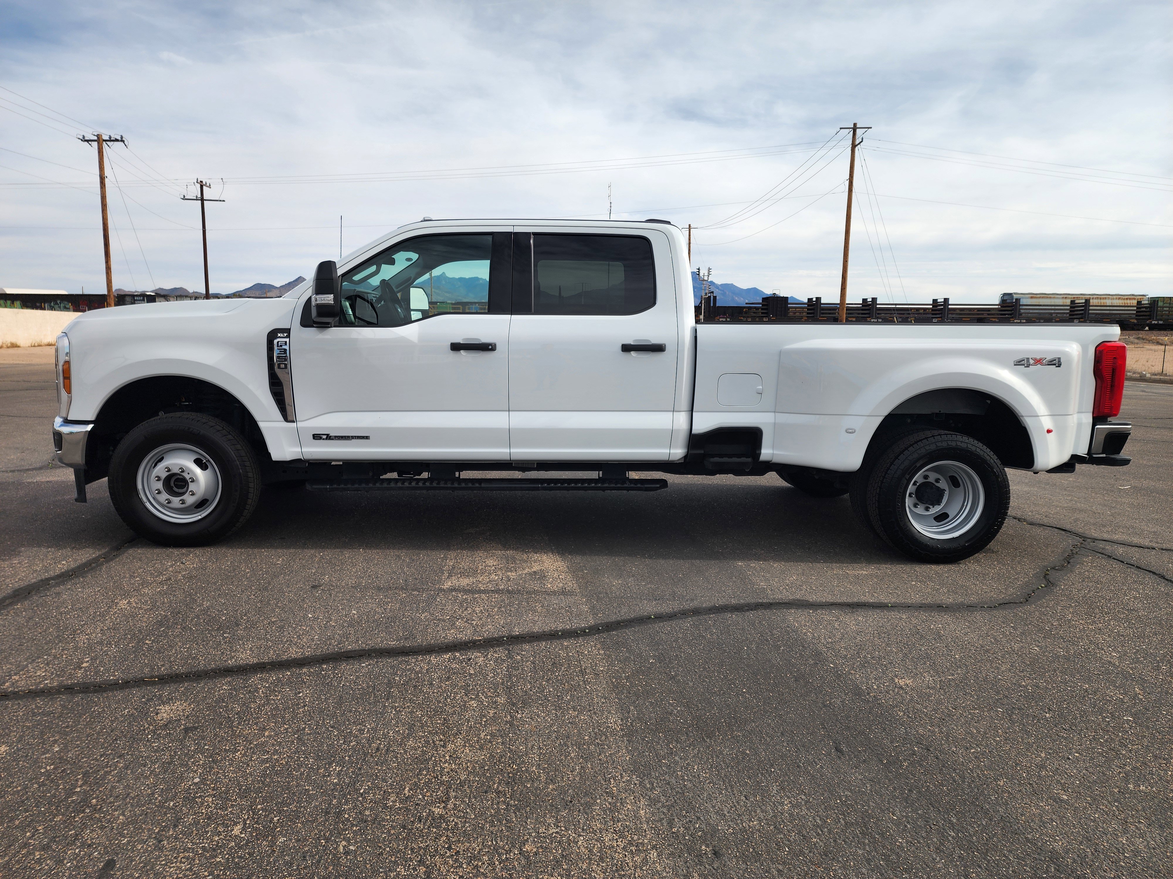 Used 2026 Ford F350 XLT AWD/4WD image 8