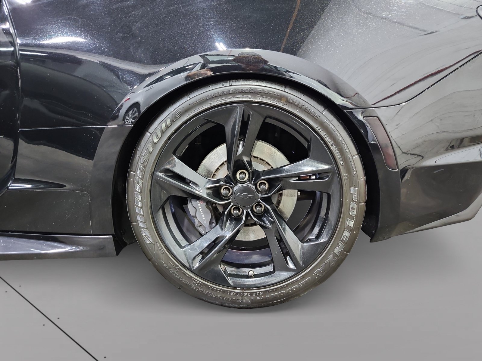 Used 2019 Chevrolet Camaro SS RWD image 22