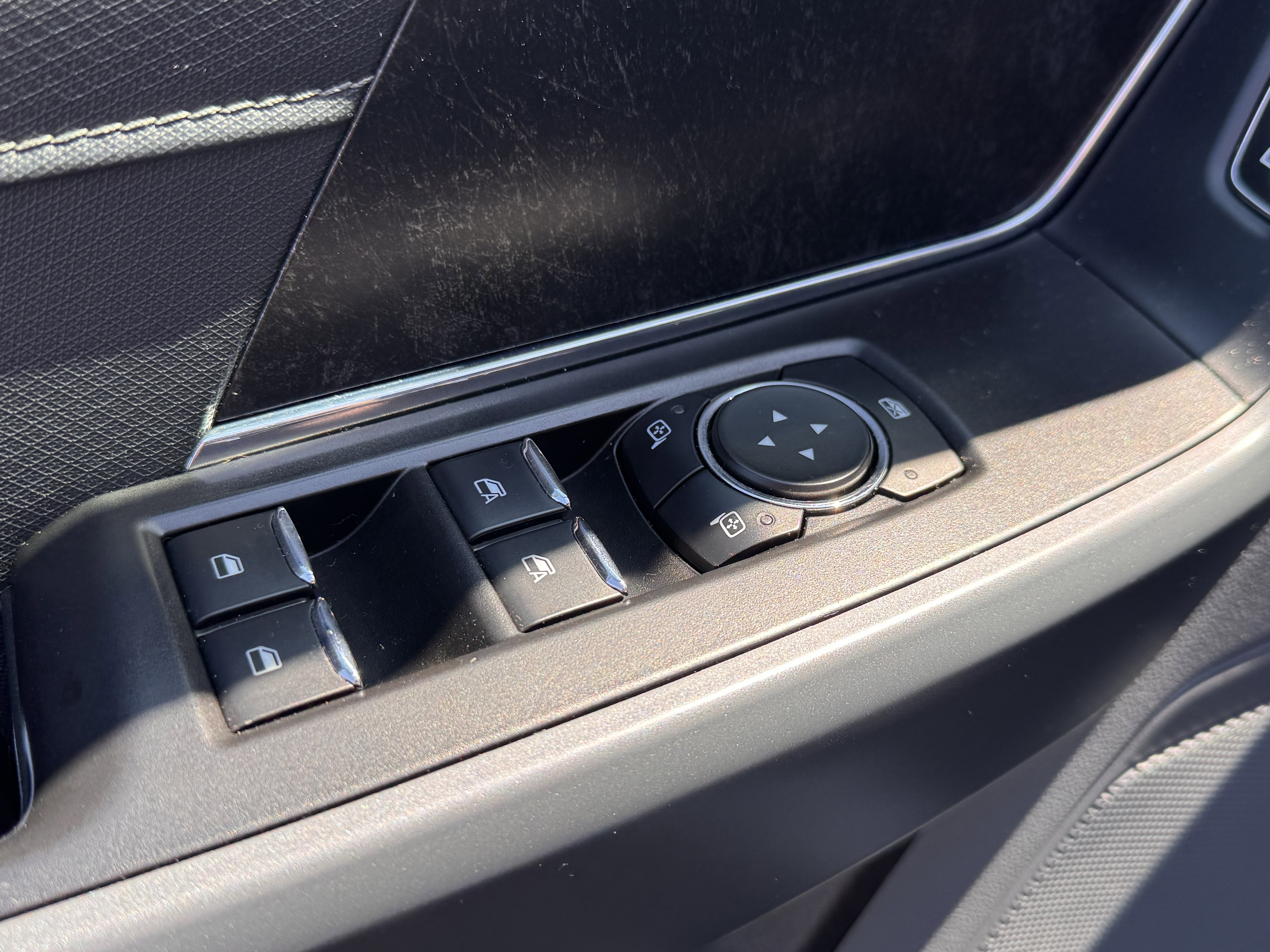 Used 2022 Ford F150 XLT w/ Equipment Group 302A High image 29