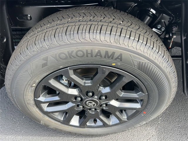 New 2025 Toyota Tundra Platinum image 17