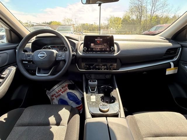 New 2026 Nissan Rogue SV w/ Cold Weather Package AWD/4WD image 20