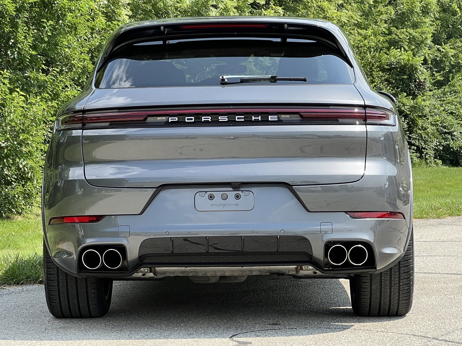 New 2025 Porsche Cayenne S image 8