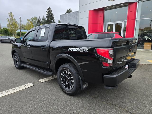 Used 2022 Nissan Titan PRO-4X w/ Pro-4x Convenience Package AWD/4WD image 11